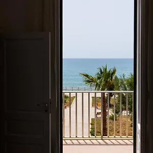 Sea Couette-café