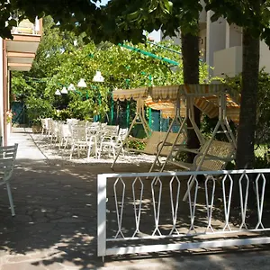hotel-carezza.emilia-romagnahotels.net/